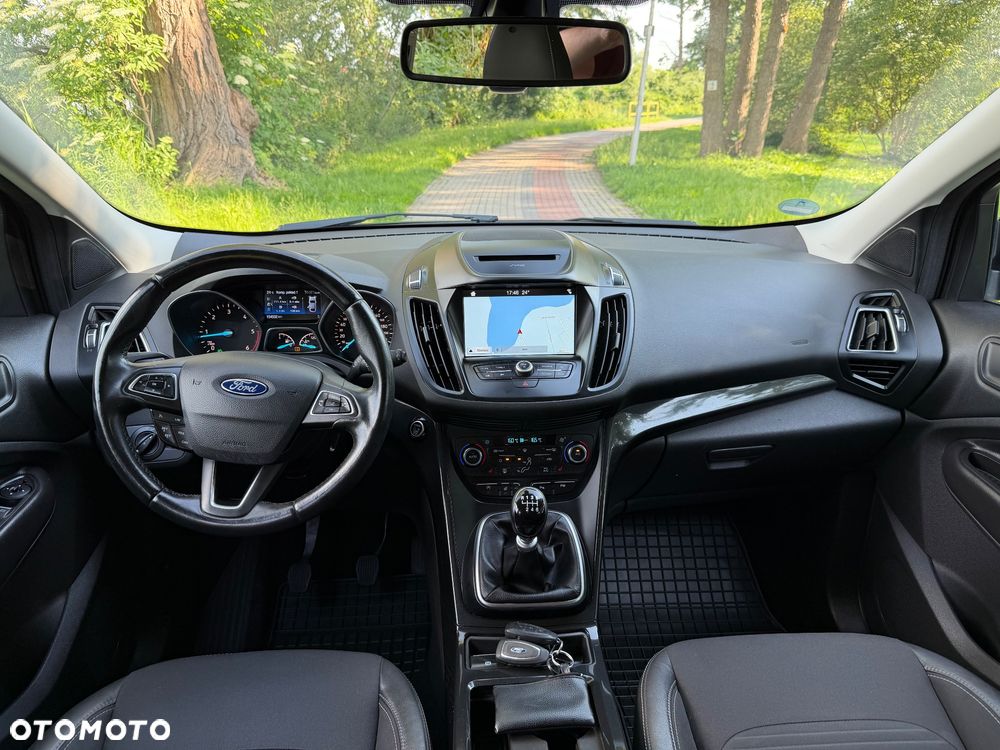 Ford Kuga 2.0 TDCi 4x4 Titanium - 15