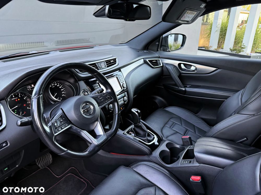 Nissan Qashqai 1.2 DIG-T Xtronic TEKNA+ - 6