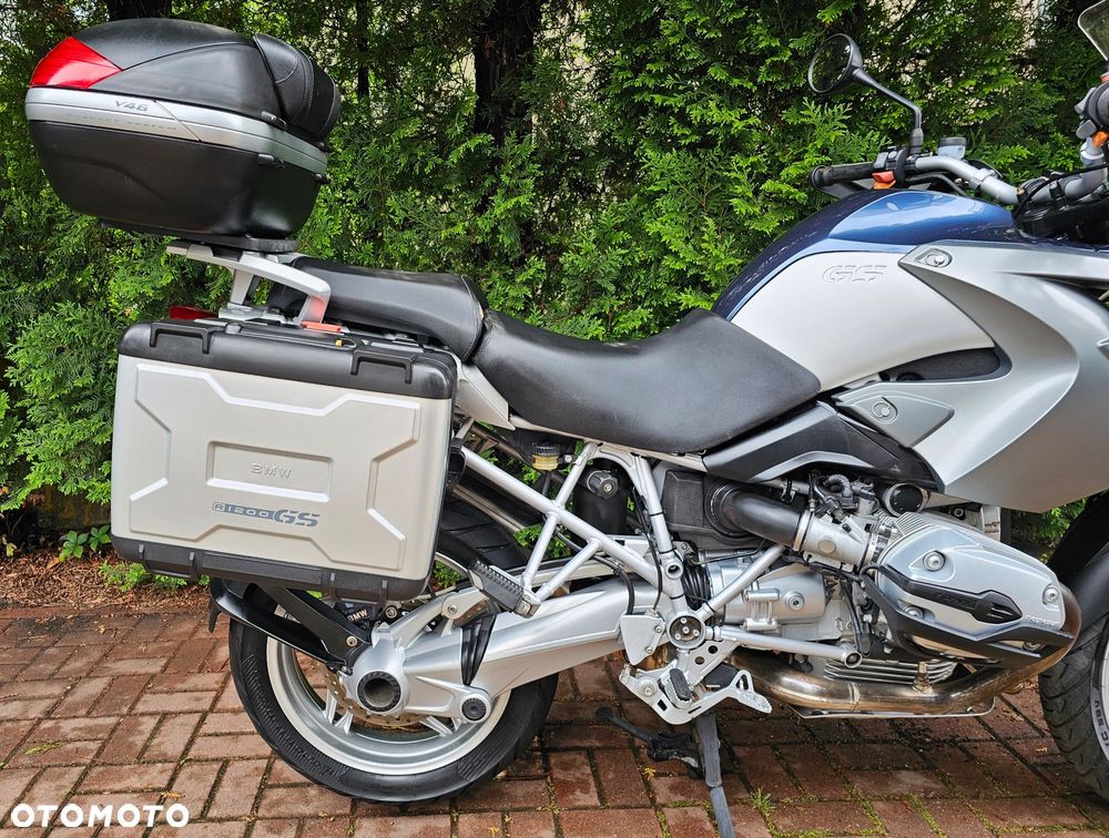 BMW R - 8