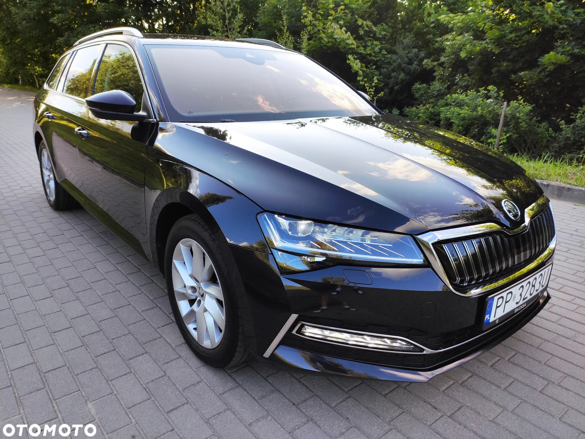 Skoda Superb 1.4 TSI iV DSG Ambition - 35