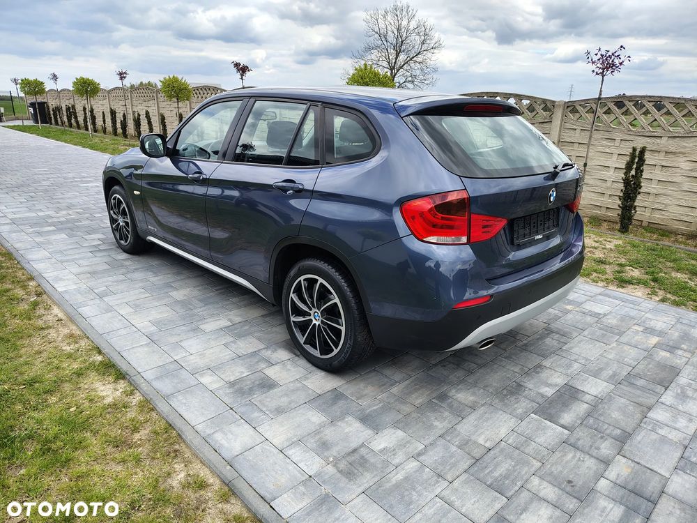 BMW X1 sDrive18i xLine - 18