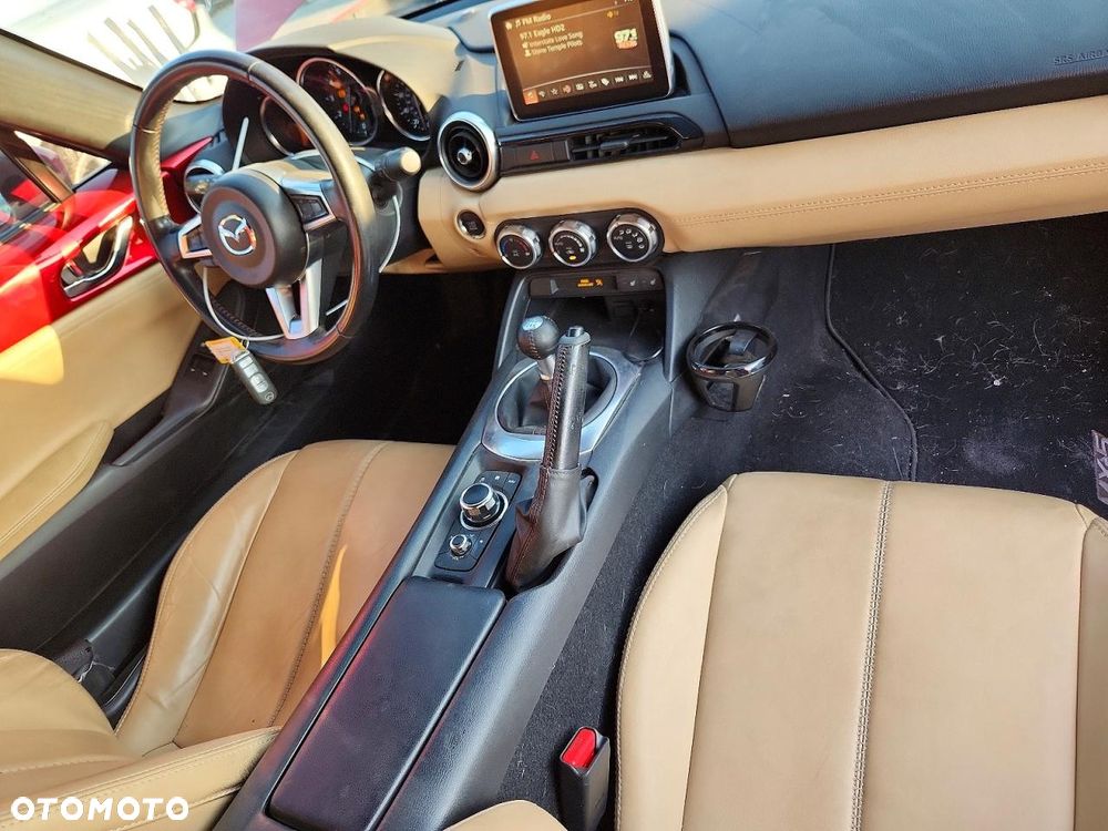 Mazda MX-5 SKYACTIV-G 184 Signature - 8