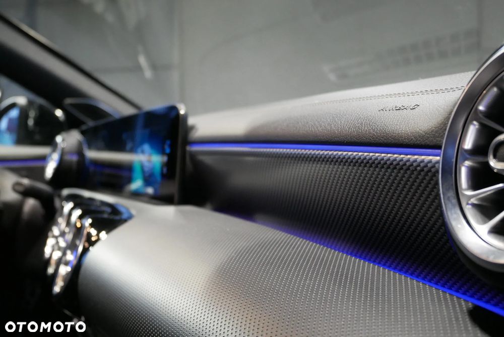 Mercedes-Benz CLA 200 7G-DCT Progressive - 28