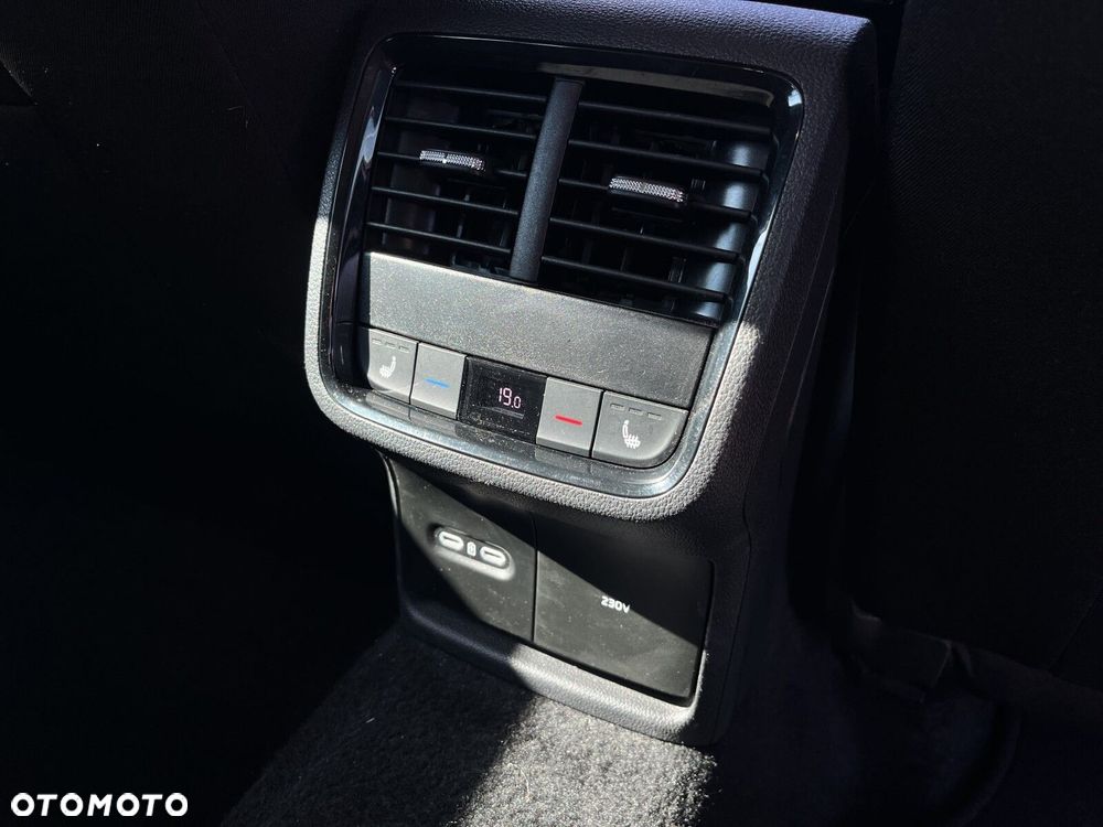 Skoda Octavia 2.0 TDI Style DSG - 14