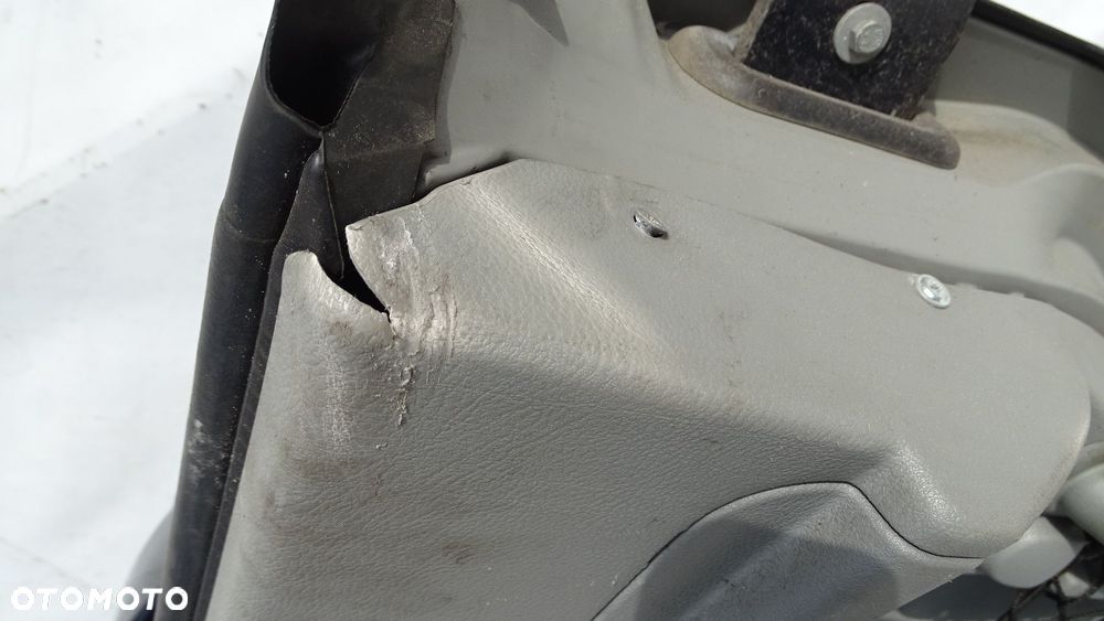 KLAPA TYŁ BAGAŻNIKA RENAULT SCENIC RX4 2.0 - 13