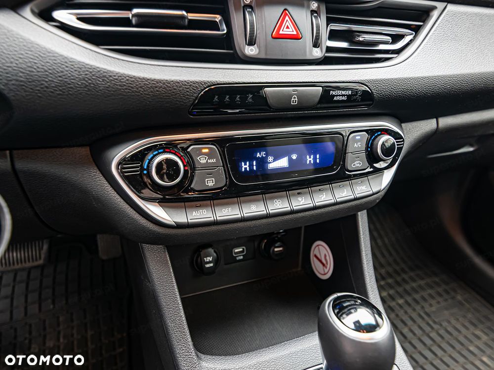 Hyundai i30 - 17