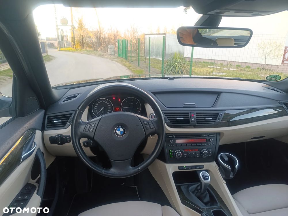 BMW X1 - 26