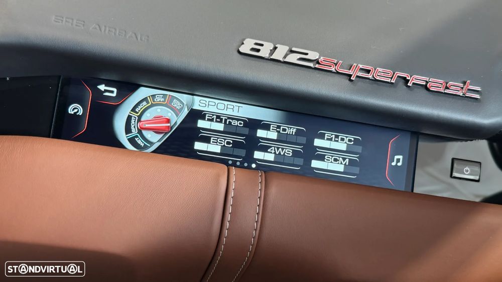 Ferrari 812 Superfast 6.5 V12 - 35