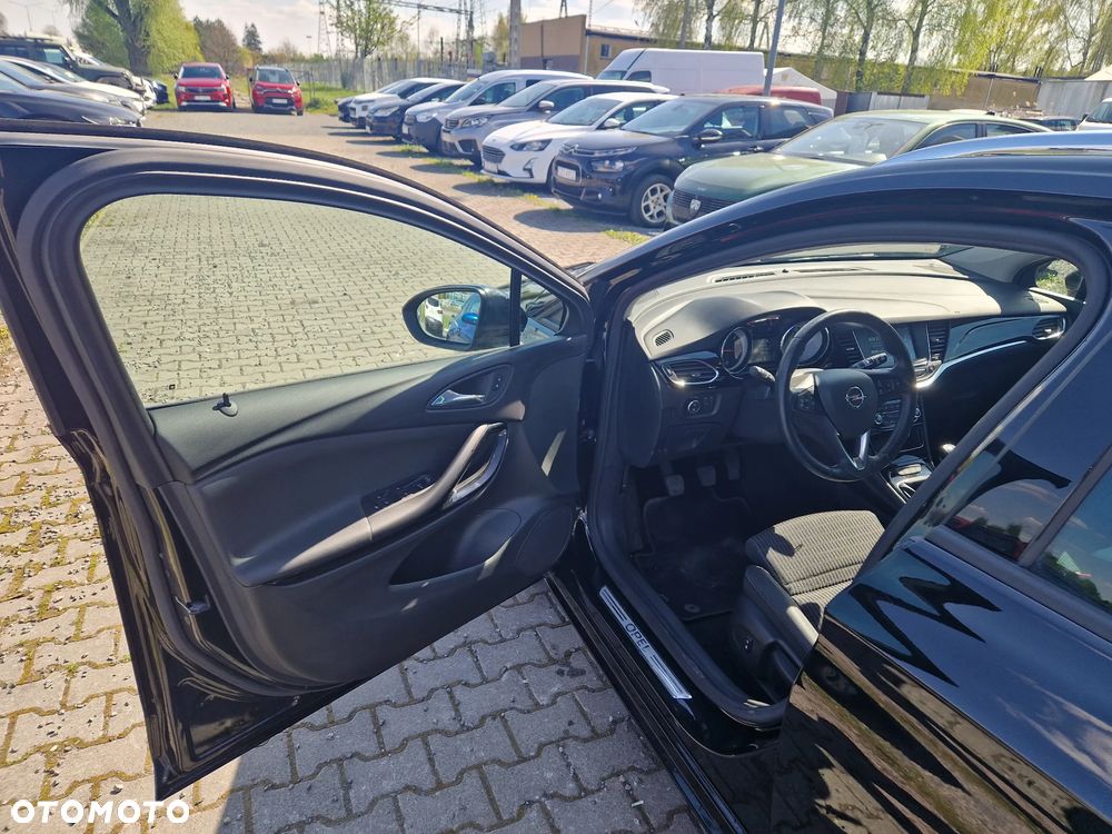 Opel Astra 1.2 T Ultimate S&S - 10