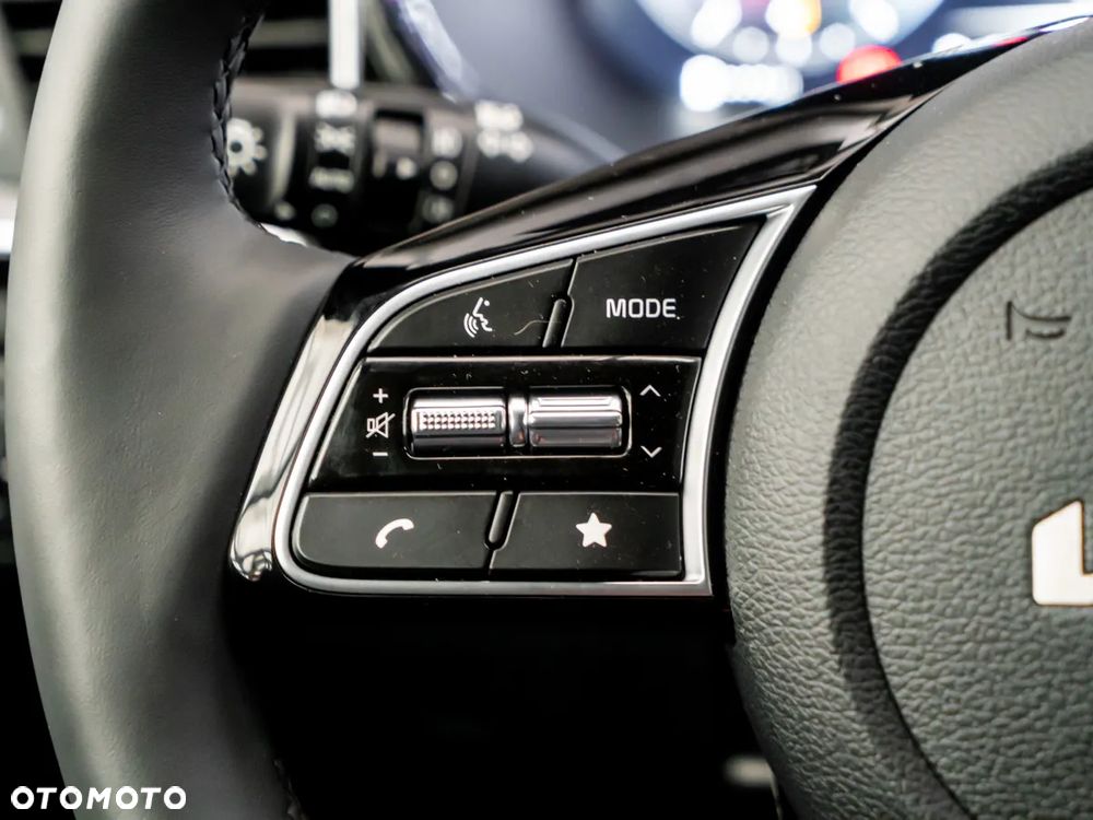 Kia XCeed 1.5 T-GDI Business Line DCT - 24