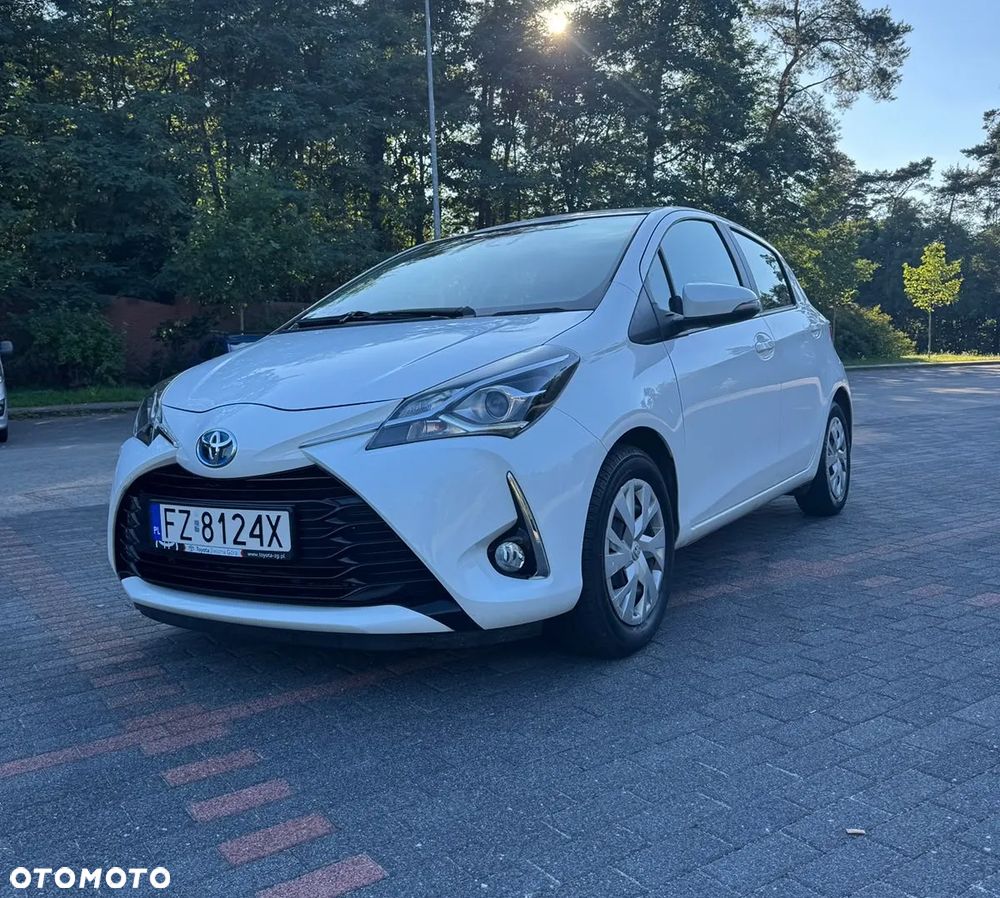 Toyota Yaris - 1
