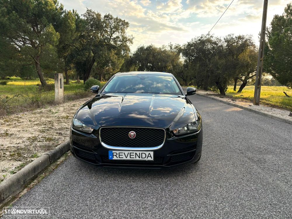 Jaguar XE - 26