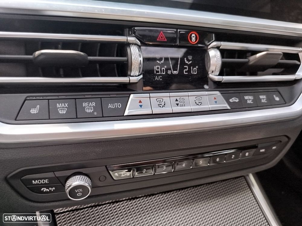 BMW 320 - 18