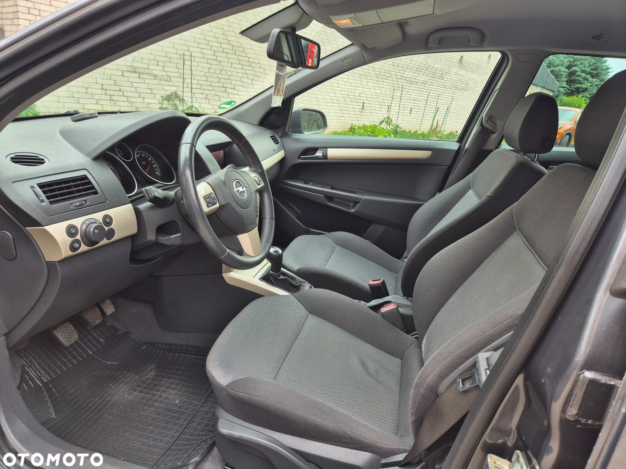 Opel Astra 1.6 Innovation - 9