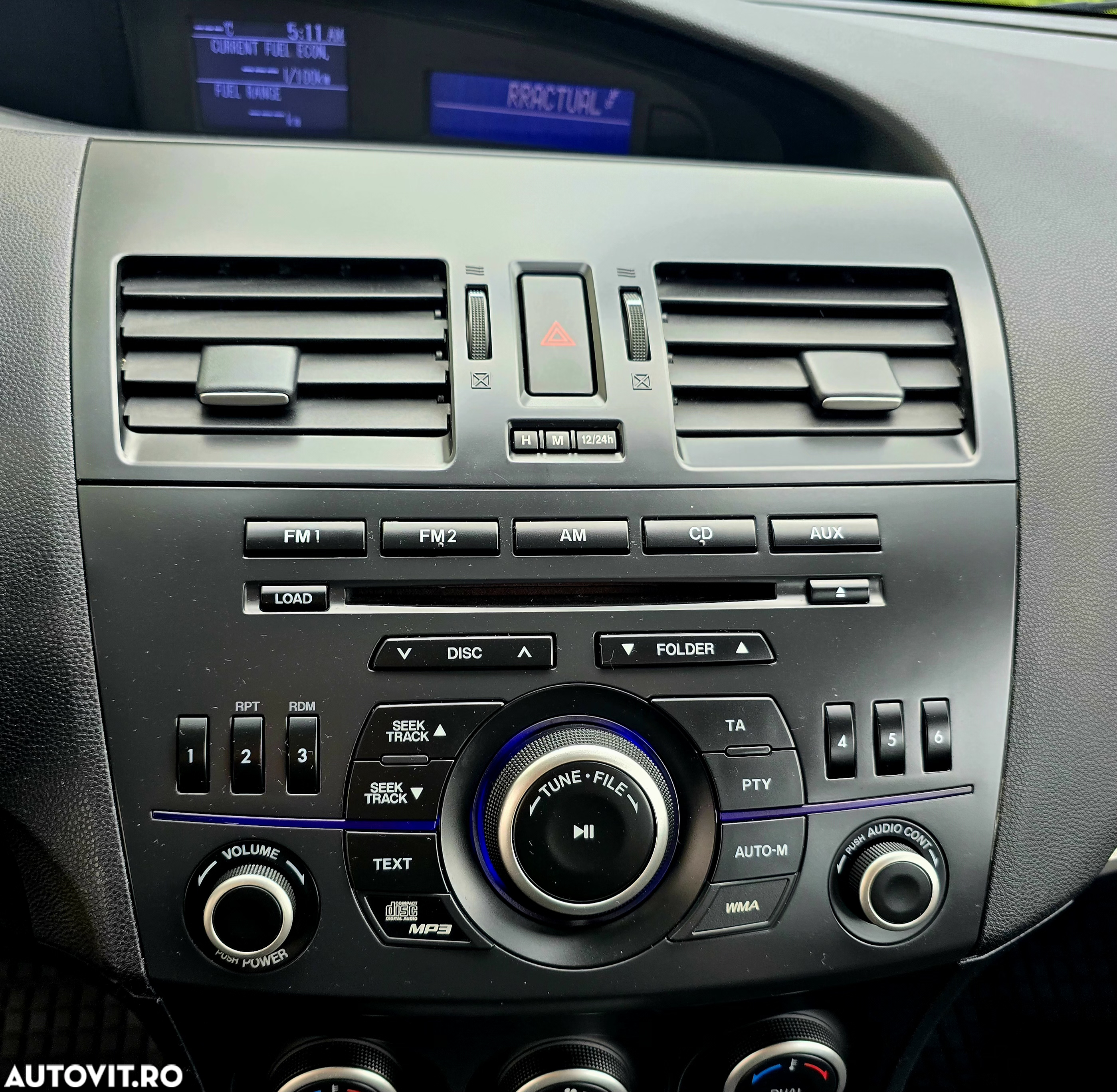 Mazda 3 - 15