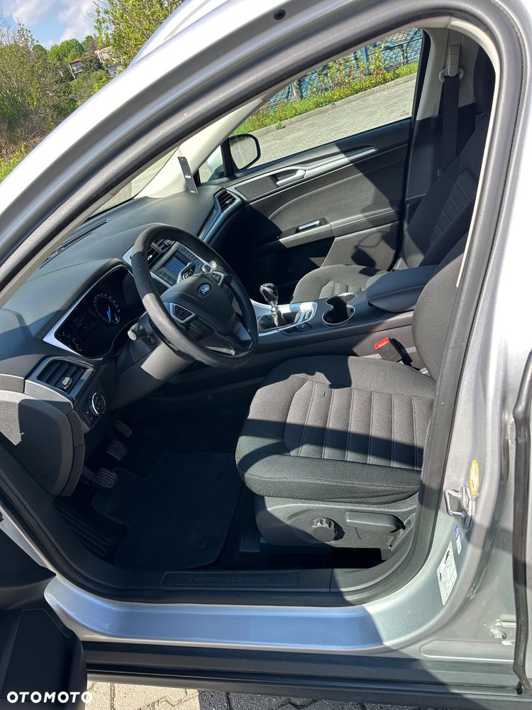 Ford Mondeo 1.5 TDCi ECOnetic Ambiente - 9
