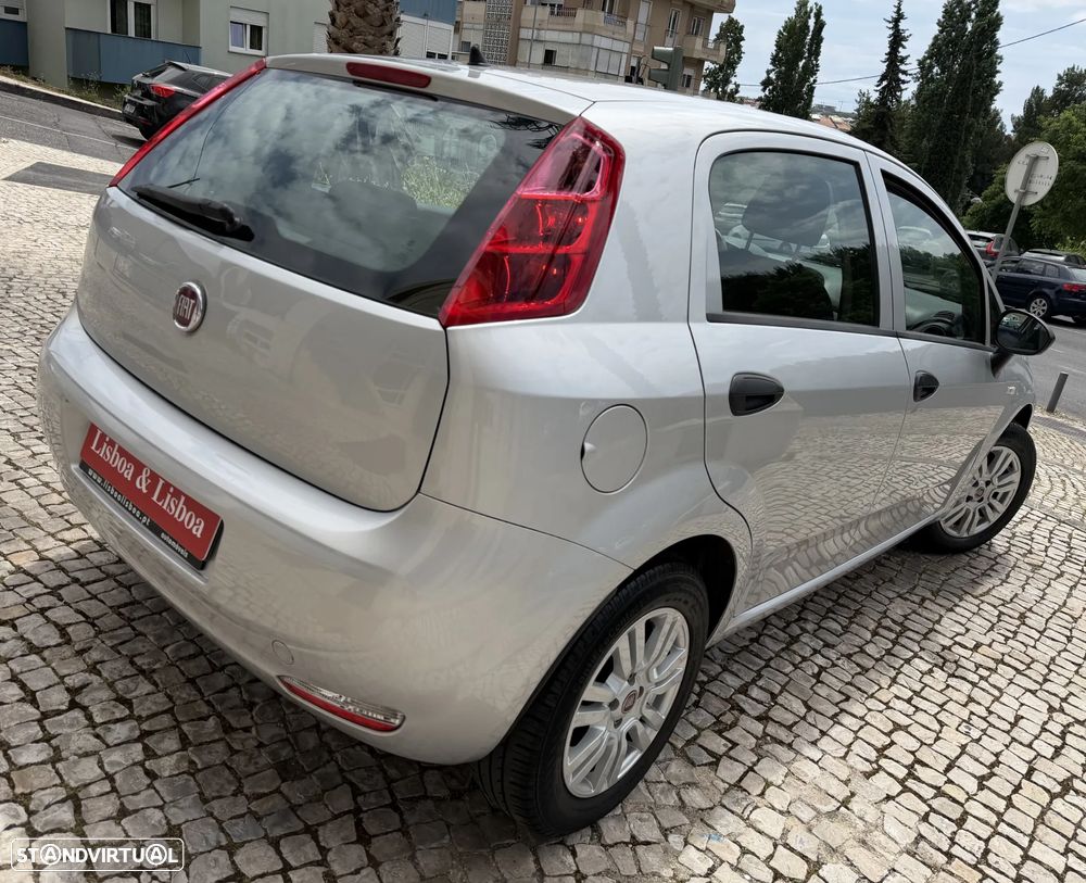 Fiat Punto 1.2 Lounge S&S - 3