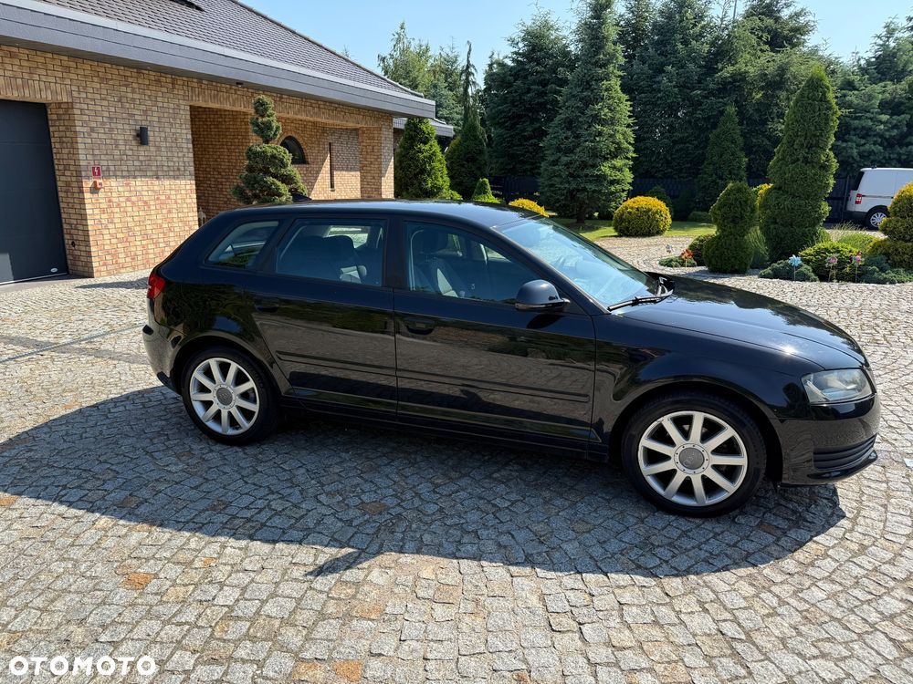 Audi A3 1.6 Attraction - 5