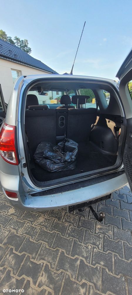 Toyota RAV4 2.2 D-CAT 4x4 Executive - 15