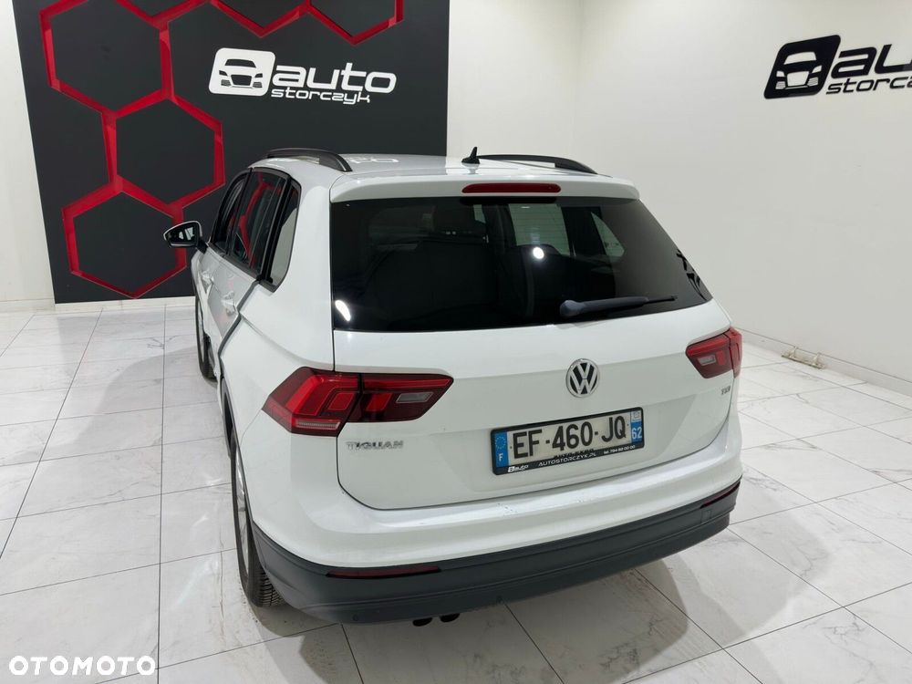 Volkswagen Tiguan - 33