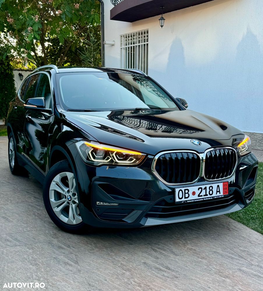 BMW X1 xDrive25e Sport Line - 1