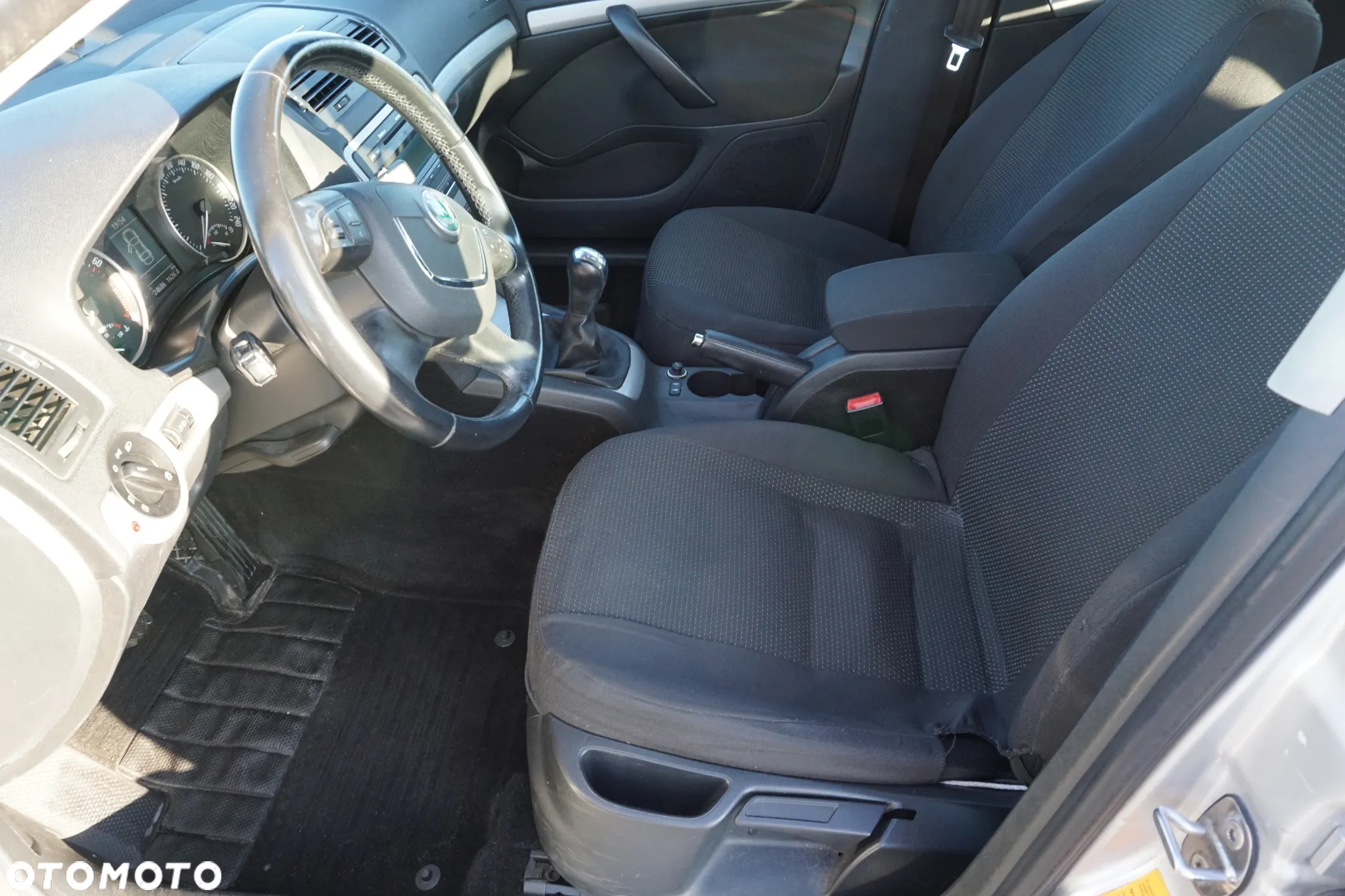 Skoda Octavia 1.4 TSI Ambiente - 7