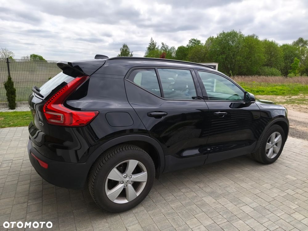 Volvo XC 40 D3 Momentum - 4
