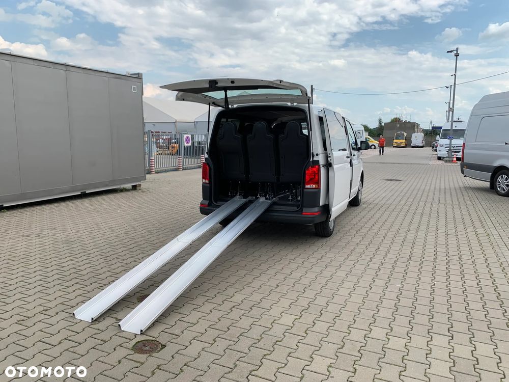Volkswagen Transporter - 22