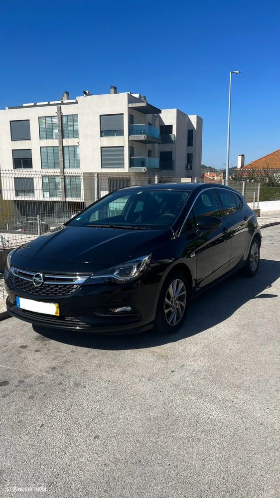 Opel Astra 1.4 T Innovation S/S - 1