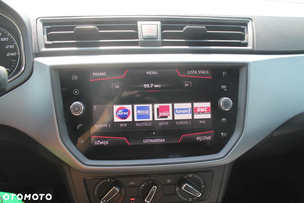 Seat Arona - 16