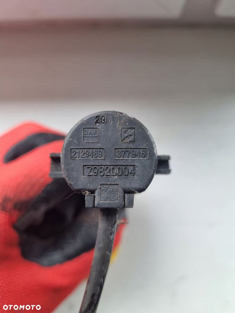 CZUJNIK POZIOMU PŁYNU CHŁODNICZEGO WODY DAF XF 106 480 KM LIFT - 2