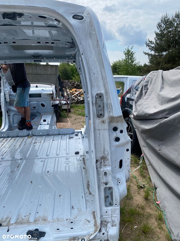 Mercedes Citan w420. Błotnik prawy tył Ćwiartka - 3