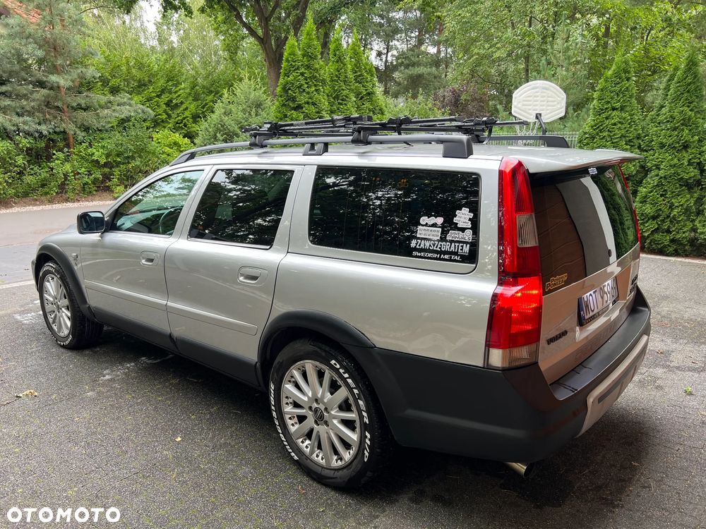 Volvo XC 70 AWD - 2