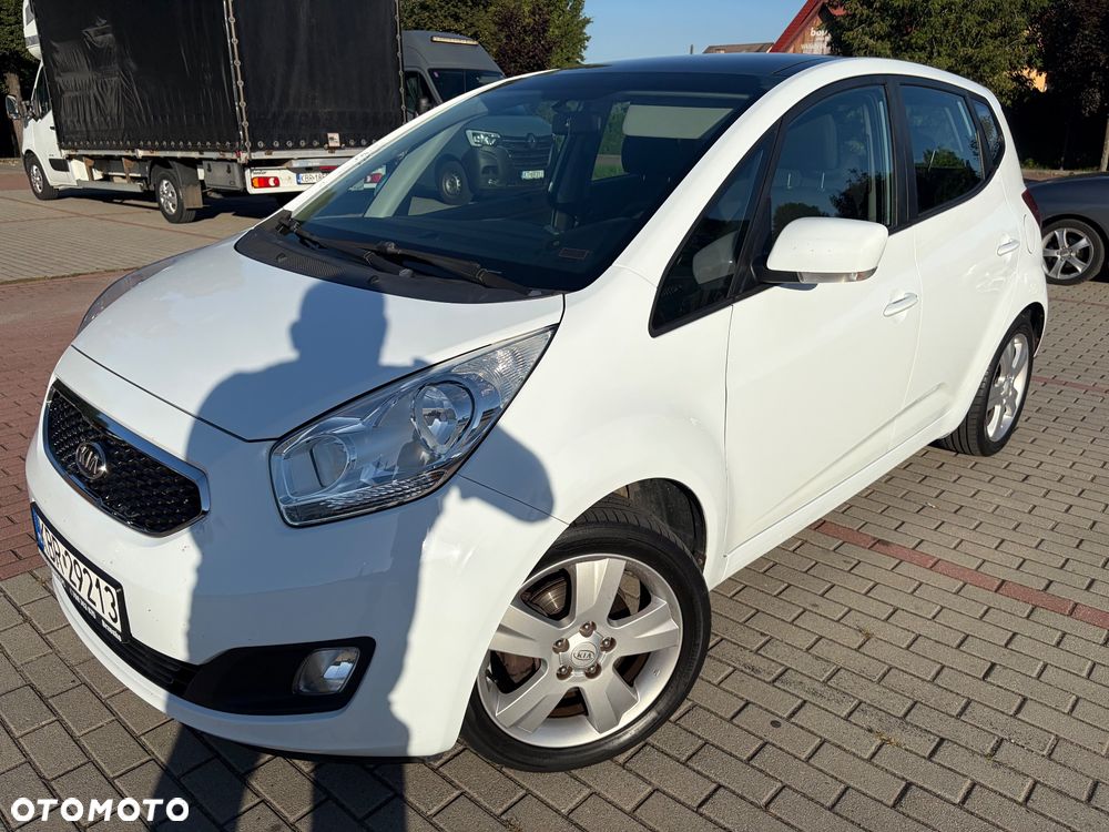 Kia Venga 1.4 CVVT Titanium Collection - 11