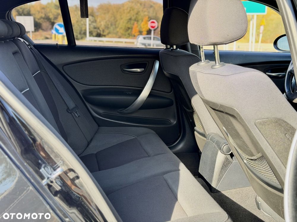 BMW Seria 1 - 29