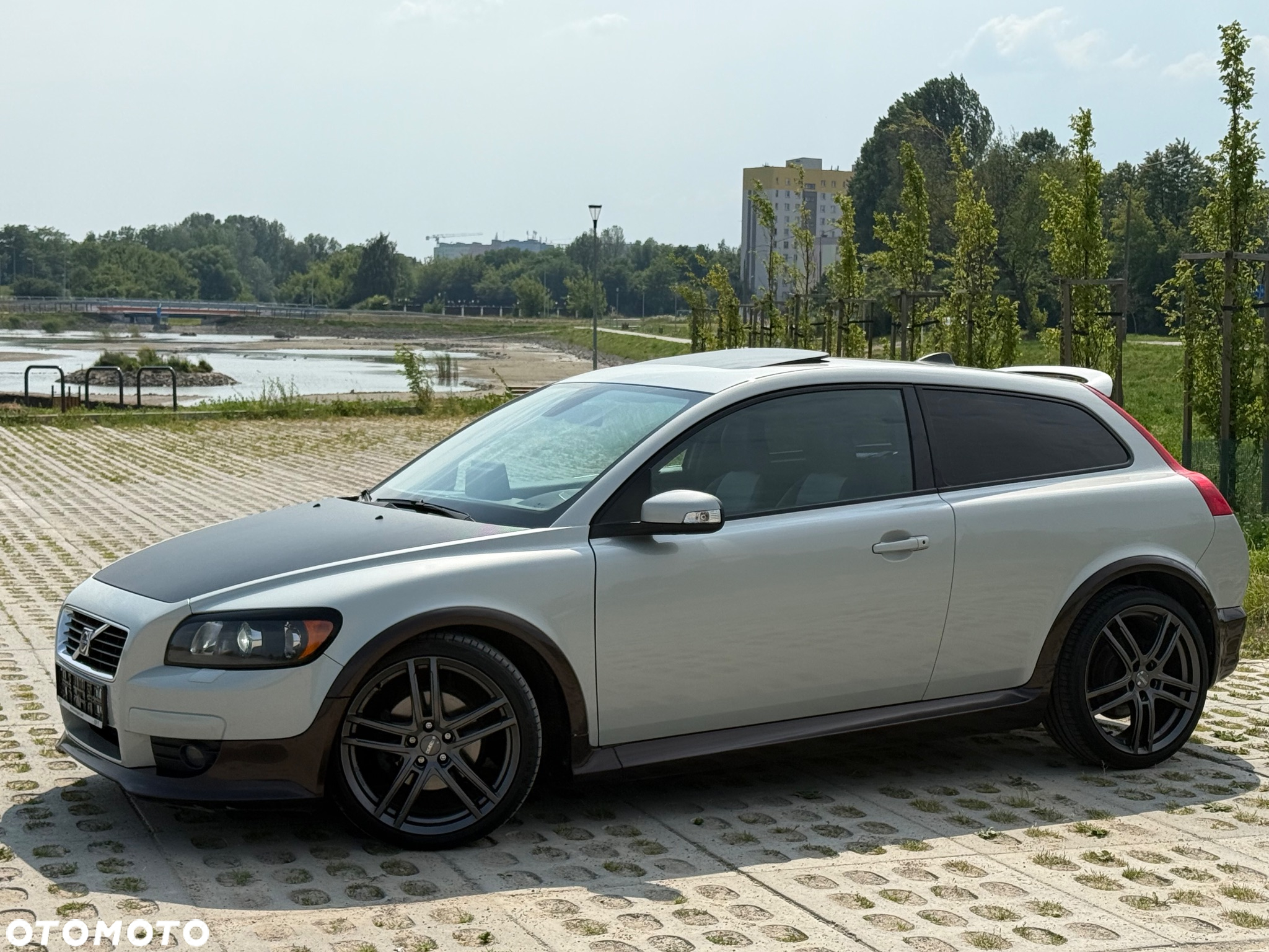 Volvo C30 T5 Momentum - 3
