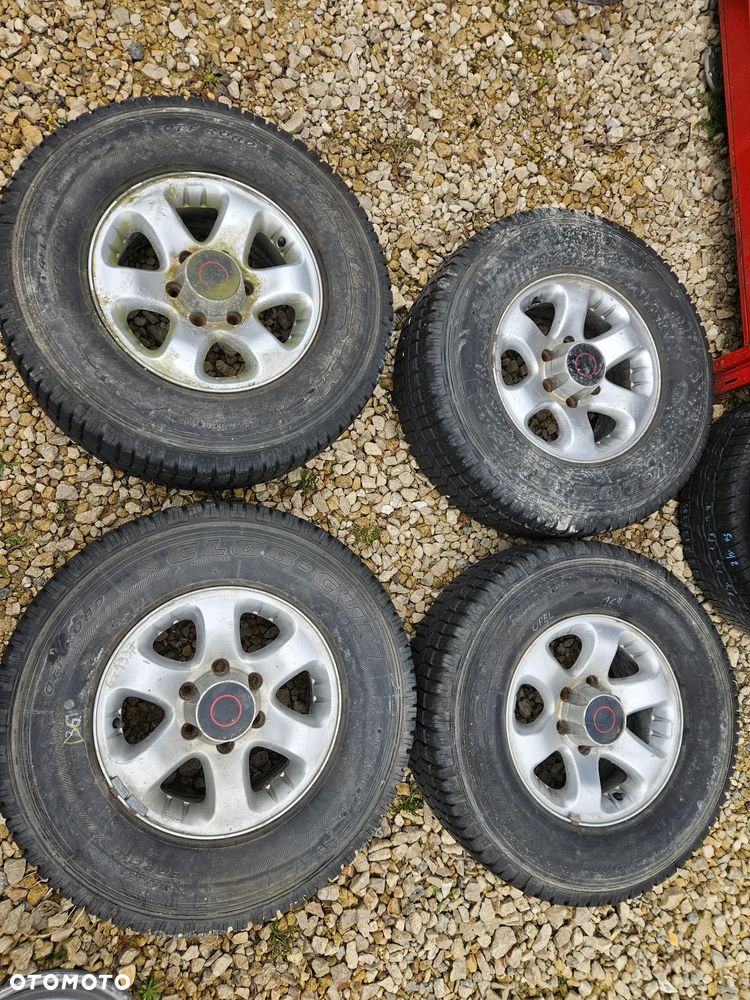 Koła Felgi Opel Frontera 6x139.7 16 Cali 265/60R16 - 1