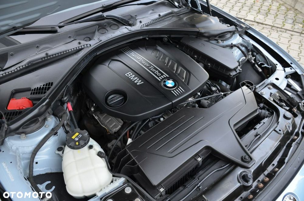 BMW Seria 3 - 18