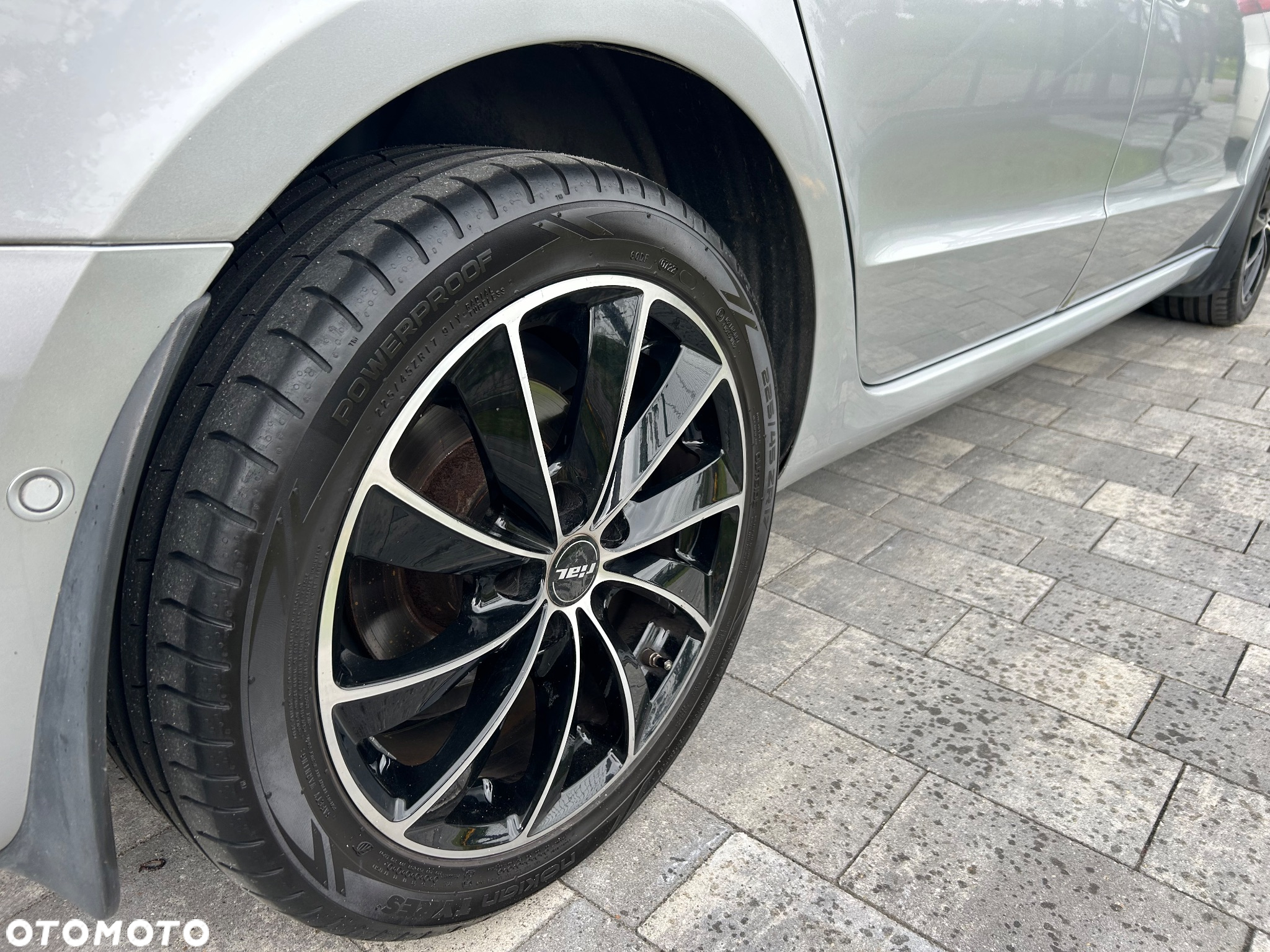 Skoda Superb 2.0 TDI Ambition DSG - 30
