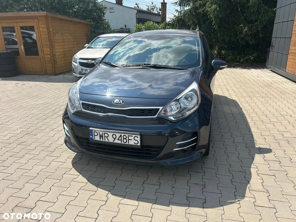 Kia Rio 1.2 M - 11