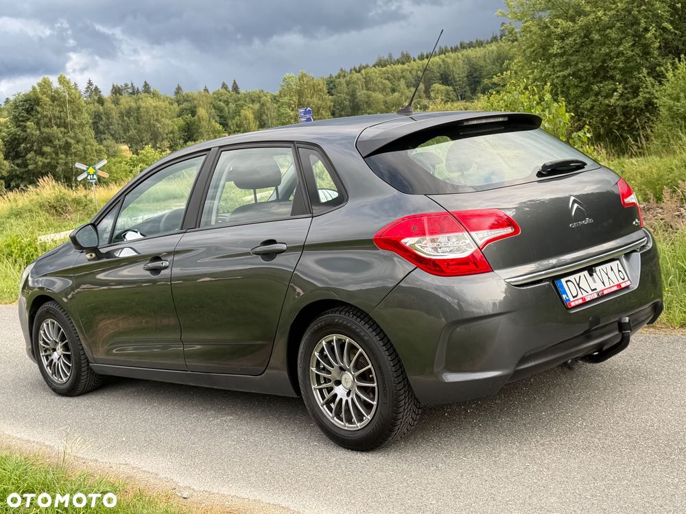 Citroën C4 VTi 95 Attraction - 36