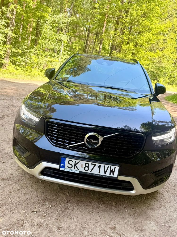 Volvo XC 40 T3 R-Design - 4