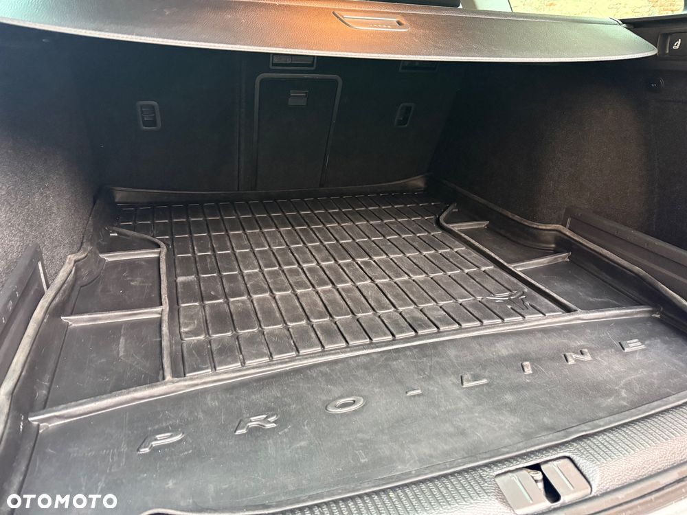 Volkswagen Passat 2.0 TDI 4Mot Comfortline - 20