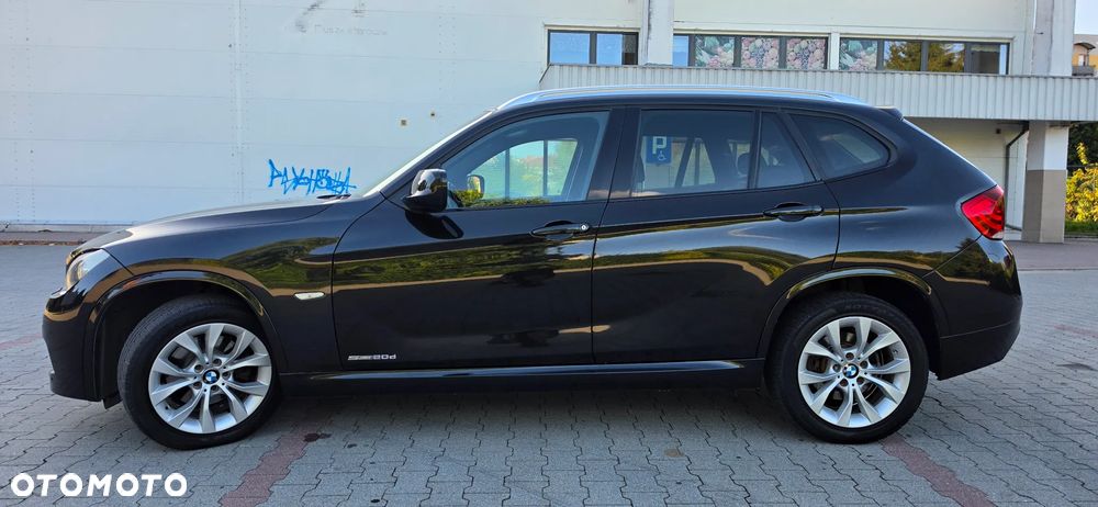 BMW X1 sDrive20d - 13