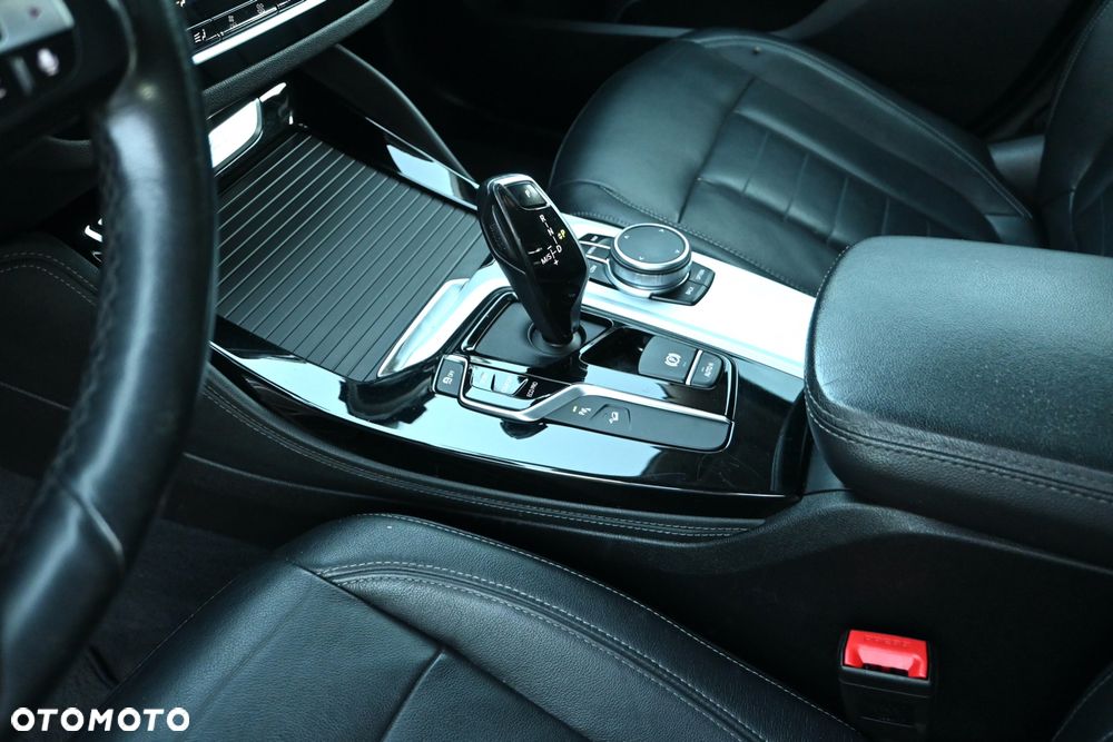 BMW X4 xDrive20d - 15