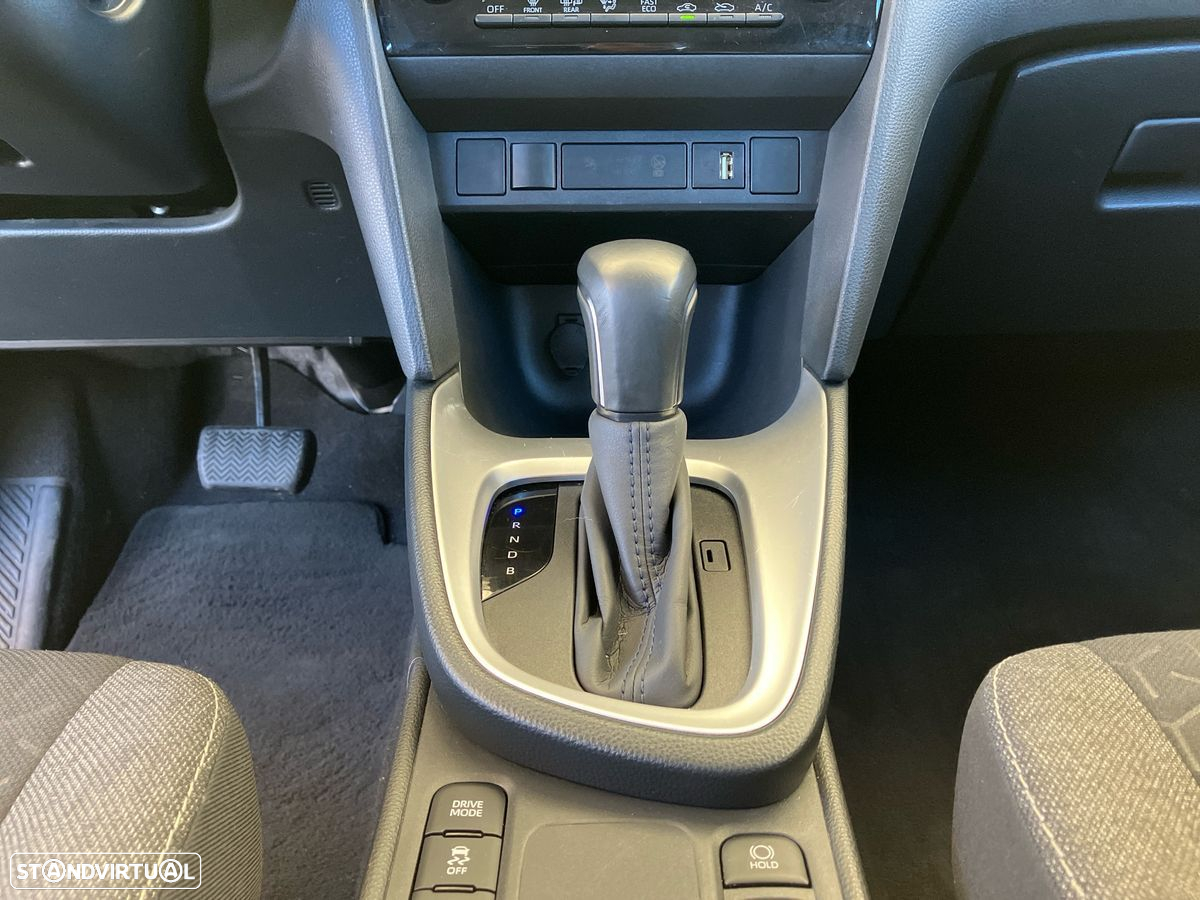 Toyota Yaris Cross - 30