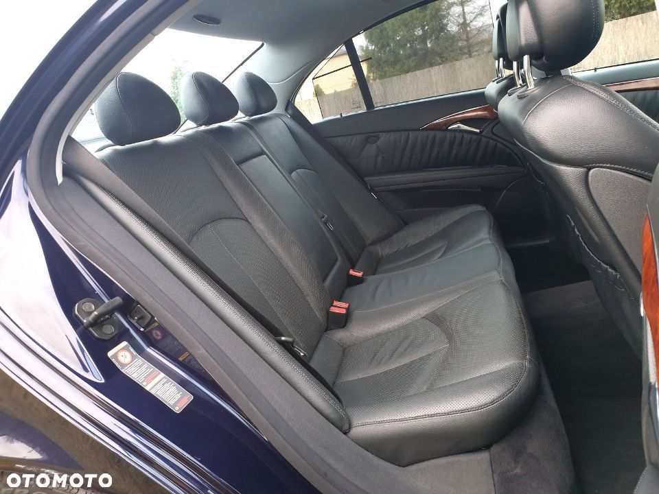 Mercedes-Benz Klasa E 320 4-Matic Avantgarde - 20