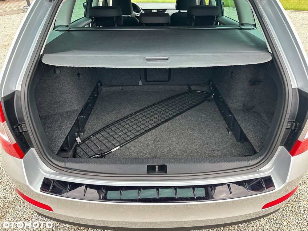 Skoda Octavia 1.6 TDI Elegance - 27