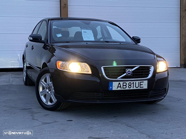 Volvo S40 2.0D DPF Momentum