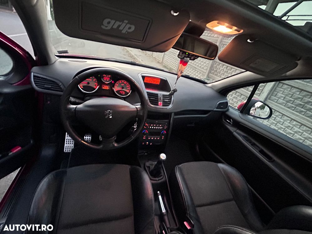 Peugeot 207 150 THP Sport - 9